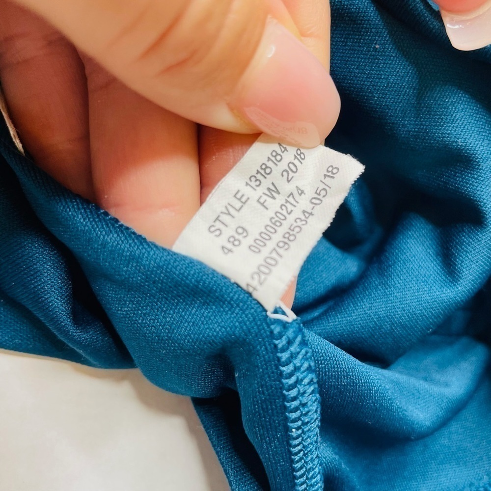 UNDER Armour HeatGear Loose Fit Youth Blue Graphic Logo Athletic Pullover Hoodie - Picture 11 of 11